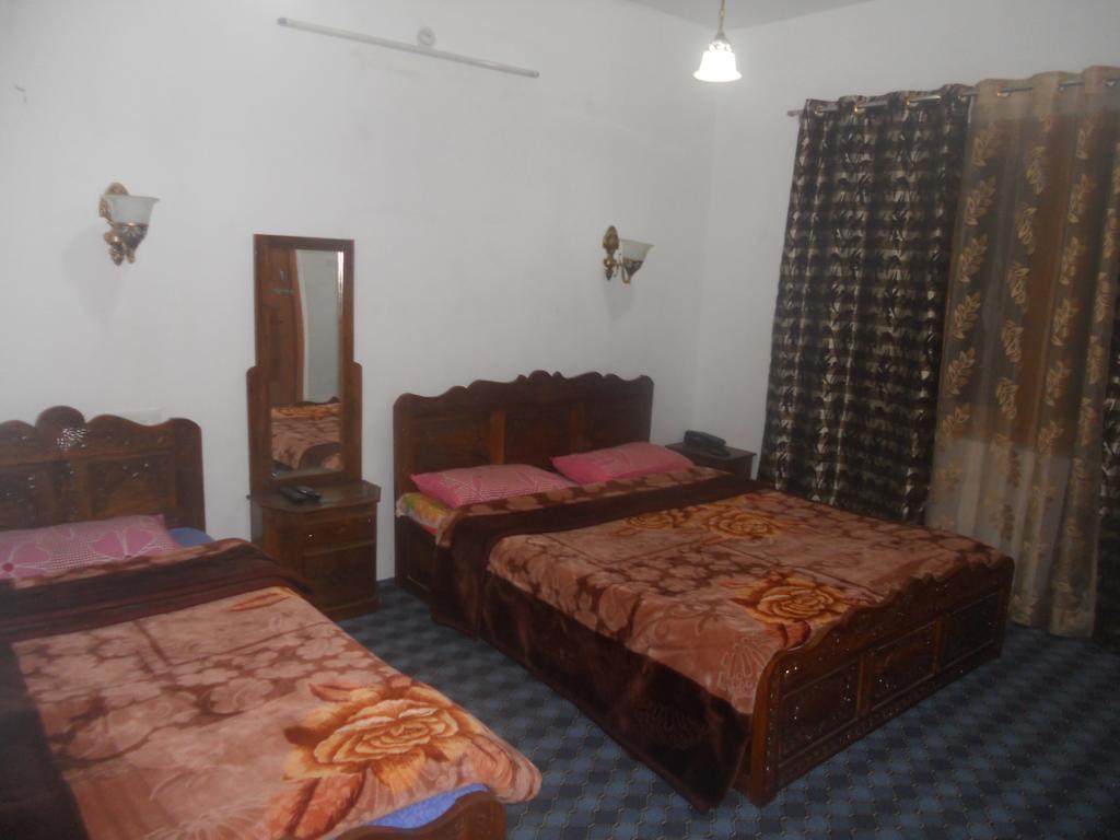 Hotel Royale Jannat Srīnagar Værelse billede